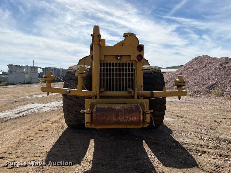 image for item EA0560 1968 Terex TS24 water wagon