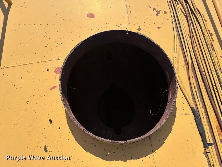 image for item EA0560 1968 Terex TS24 water wagon