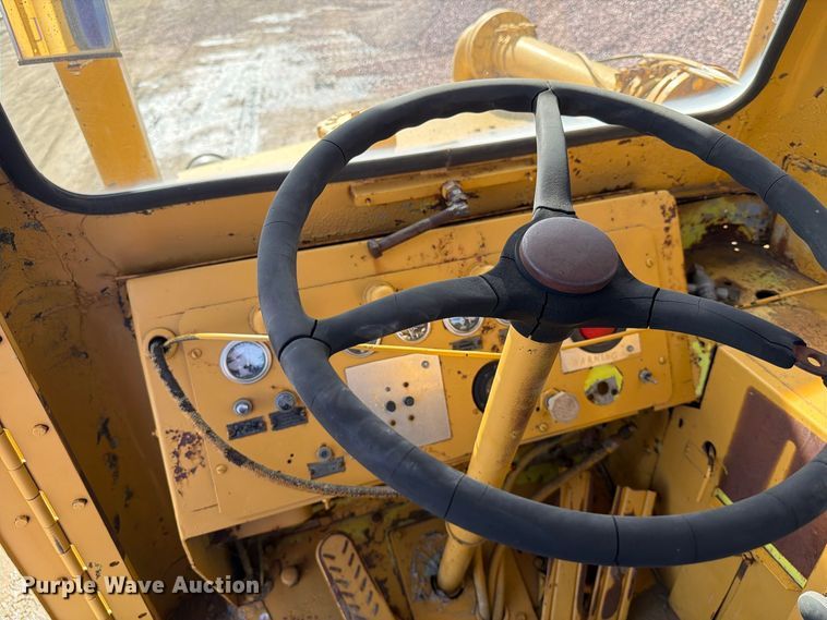 image for item EA0560 1968 Terex TS24 water wagon