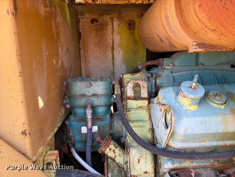 image for item EA0560 1968 Terex TS24 water wagon