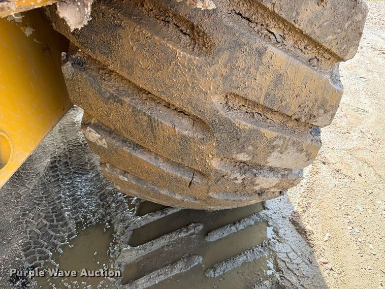 image for item EA0560 1968 Terex TS24 water wagon