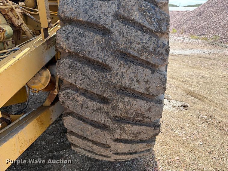image for item EA0560 1968 Terex TS24 water wagon