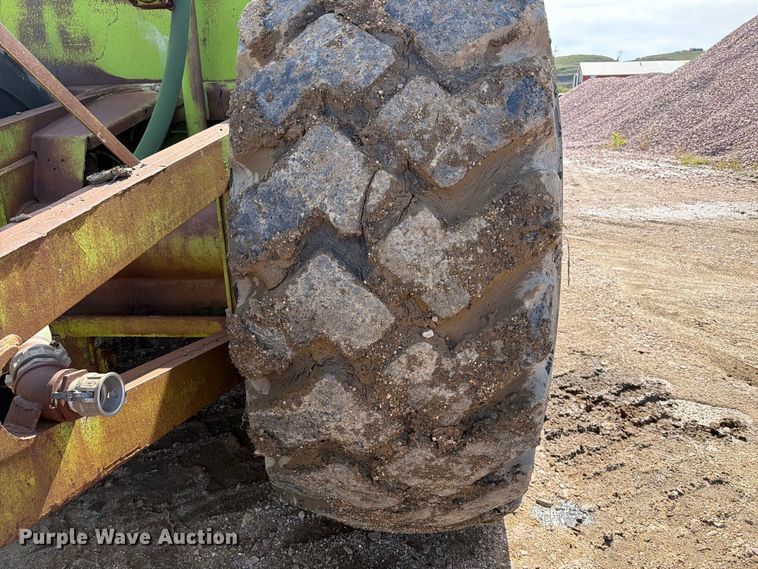 image for item EA0561 1963 Terex TS24 Water Wagon
