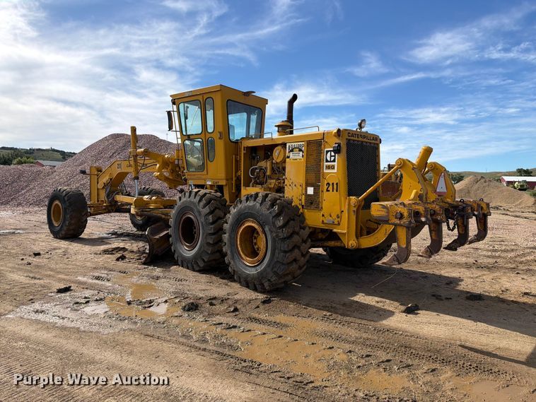image for item EA0562 1978 Caterpillar 16G motor grader