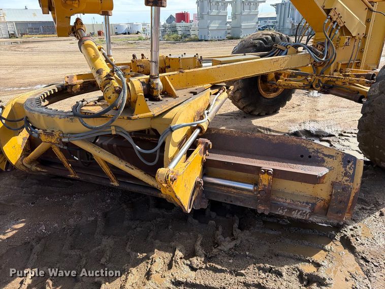 image for item EA0562 1978 Caterpillar 16G motor grader