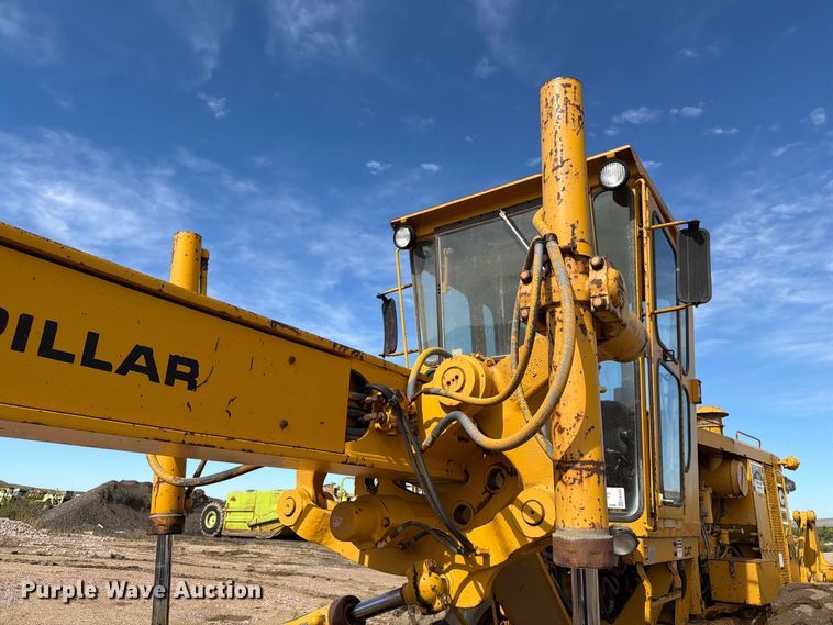 image for item EA0562 1978 Caterpillar 16G motor grader