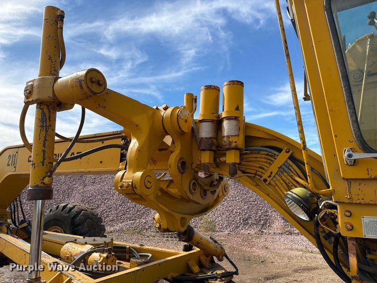 image for item EA0562 1978 Caterpillar 16G motor grader