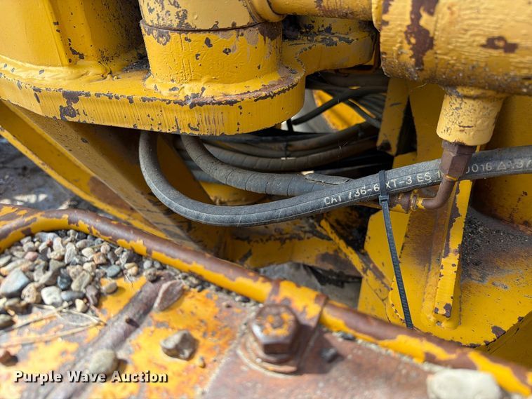 image for item EA0562 1978 Caterpillar 16G motor grader