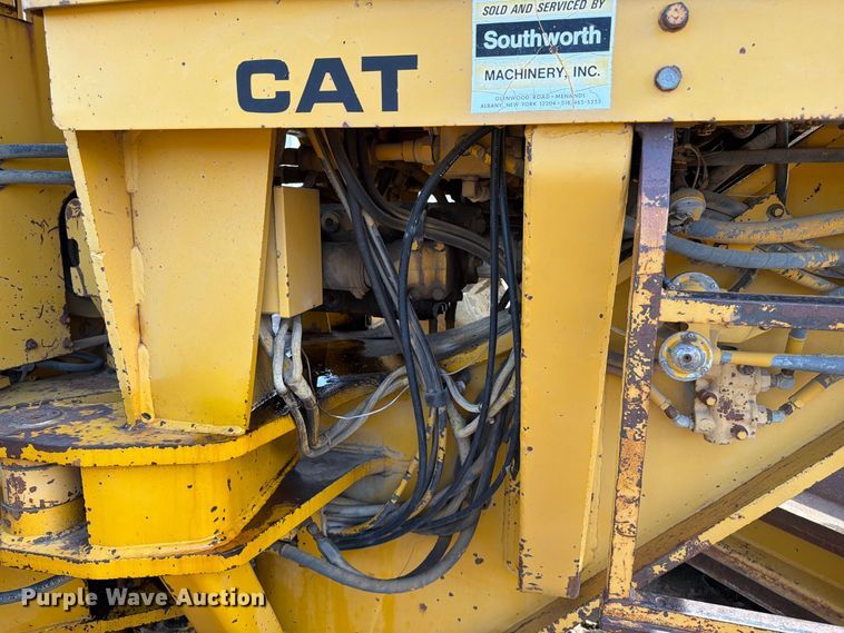 image for item EA0562 1978 Caterpillar 16G motor grader