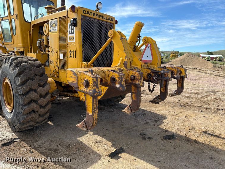 image for item EA0562 1978 Caterpillar 16G motor grader