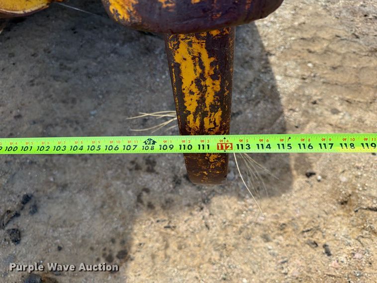 image for item EA0562 1978 Caterpillar 16G motor grader