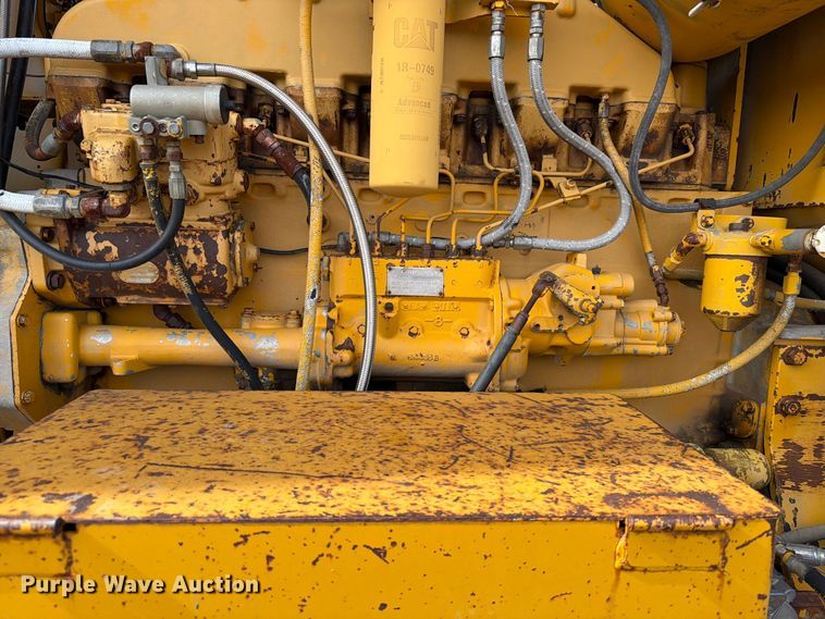 image for item EA0562 1978 Caterpillar 16G motor grader