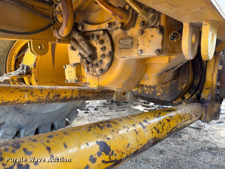 image for item EA0562 1978 Caterpillar 16G motor grader