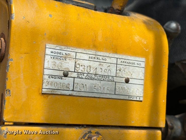image for item EA0562 1978 Caterpillar 16G motor grader