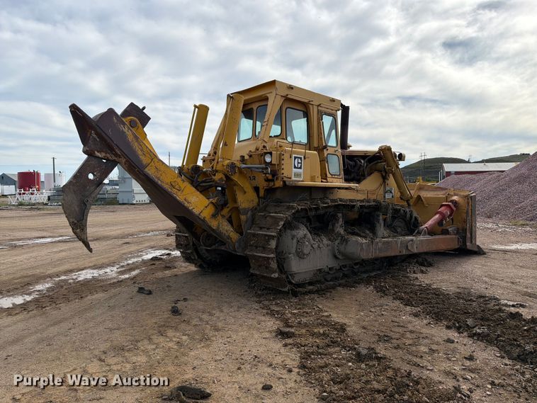 image for item EA0563 1971 Caterpillar D9G dozer