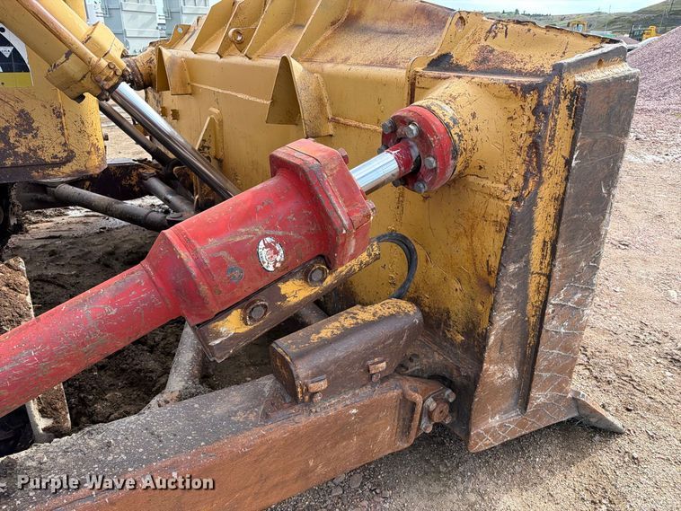 image for item EA0563 1971 Caterpillar D9G dozer