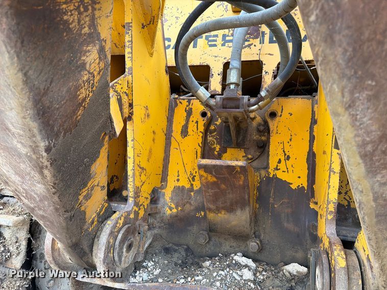 image for item EA0563 1971 Caterpillar D9G dozer