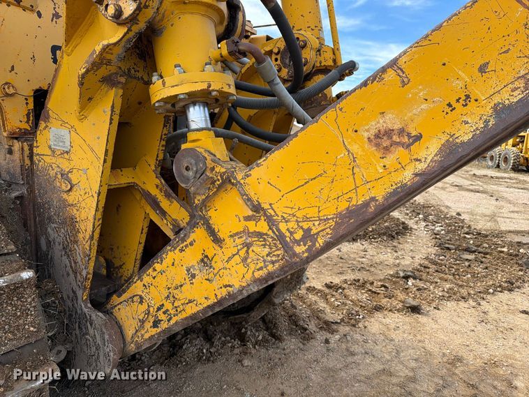 image for item EA0563 1971 Caterpillar D9G dozer