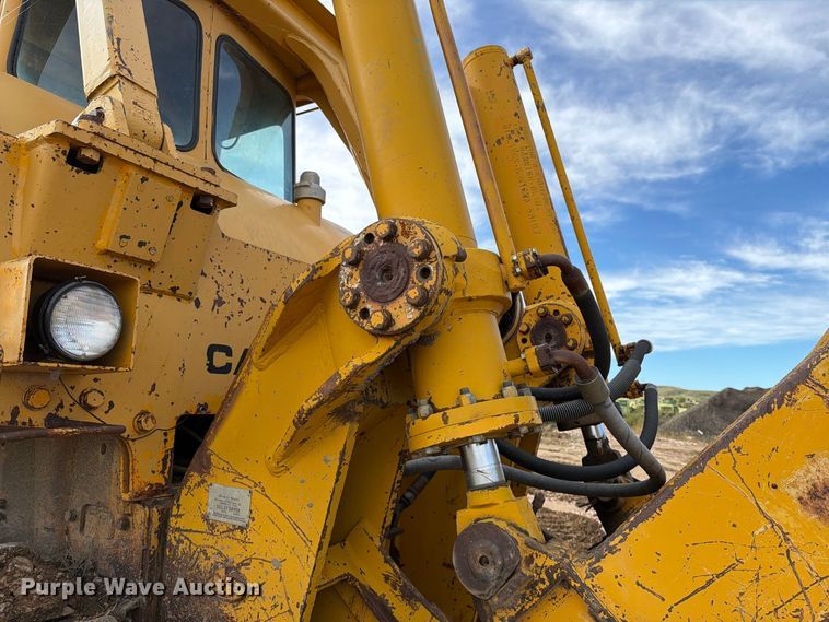 image for item EA0563 1971 Caterpillar D9G dozer