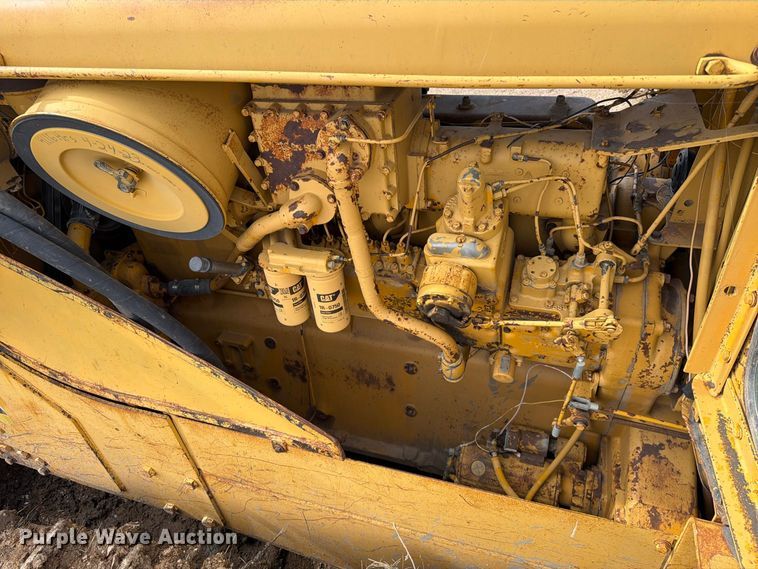image for item EA0563 1971 Caterpillar D9G dozer