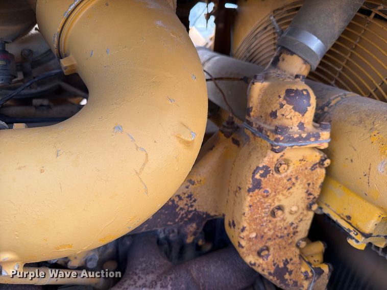 image for item EA0563 1971 Caterpillar D9G dozer