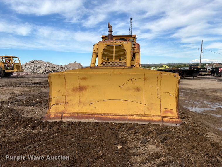 image for item EA0564 Caterpillar D9G dozer