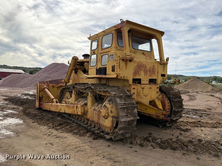 image for item EA0564 Caterpillar D9G dozer