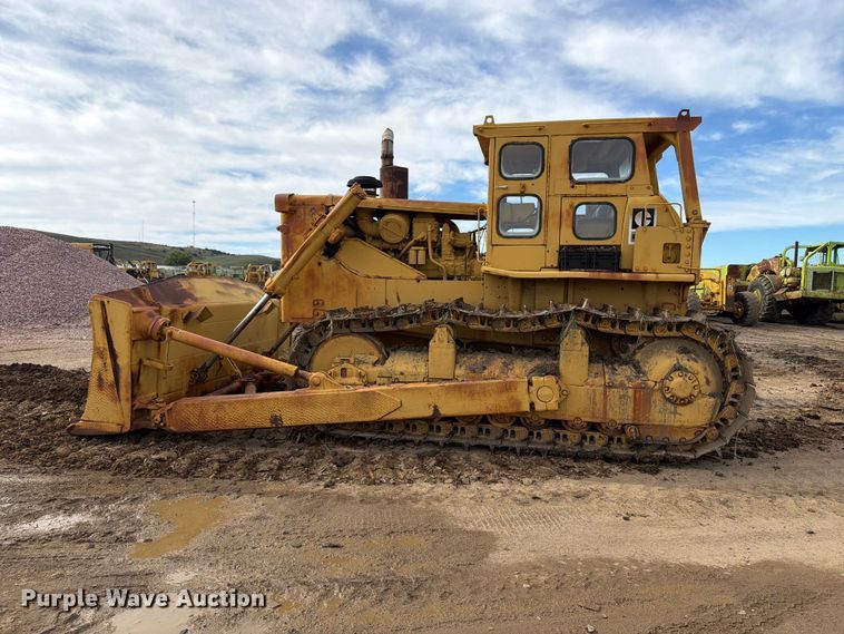image for item EA0564 Caterpillar D9G dozer