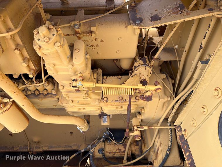 image for item EA0564 Caterpillar D9G dozer