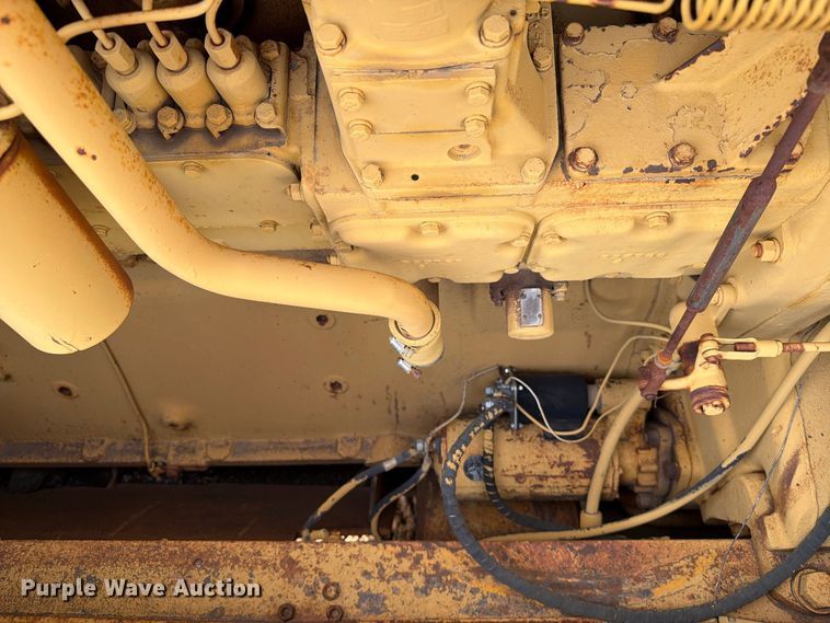 image for item EA0564 Caterpillar D9G dozer