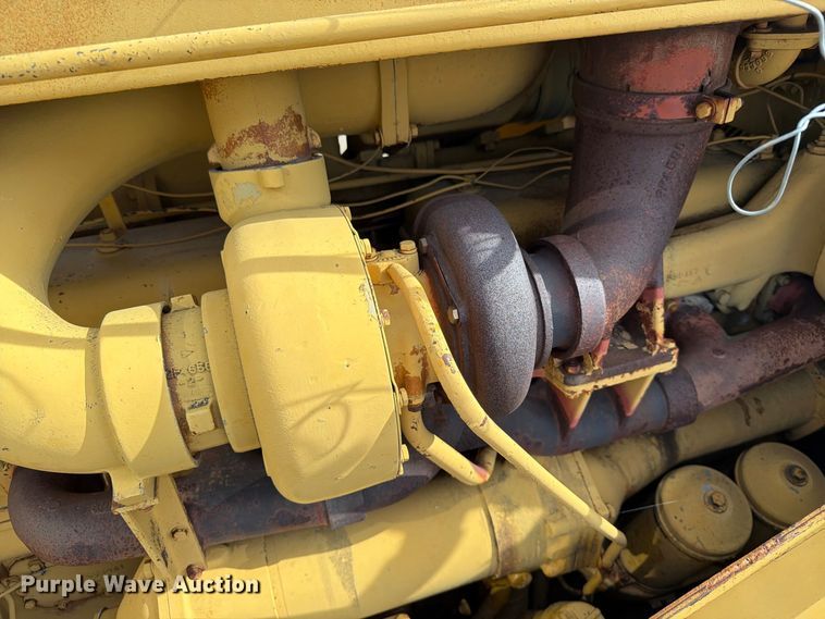 image for item EA0564 Caterpillar D9G dozer