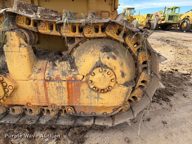 image for item EA0564 Caterpillar D9G dozer