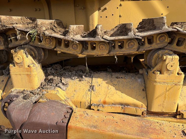 image for item EA0564 Caterpillar D9G dozer