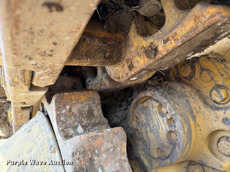 image for item EA0564 Caterpillar D9G dozer