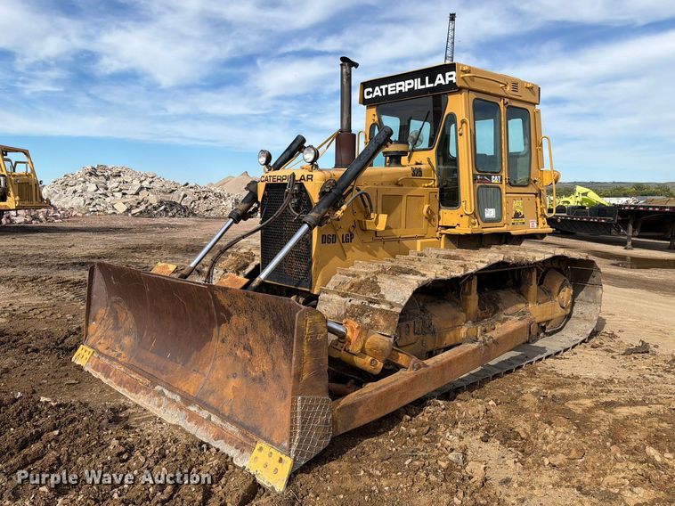 1983 Caterpillar D6D LGP dozer