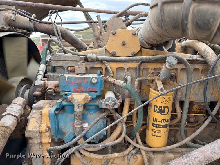 image for item EA0570 1985 Western Star 4900 water truck