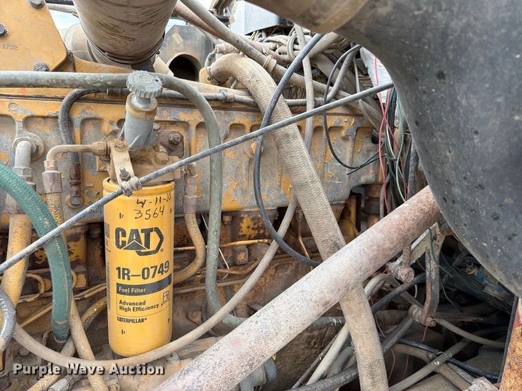 image for item EA0570 1985 Western Star 4900 water truck