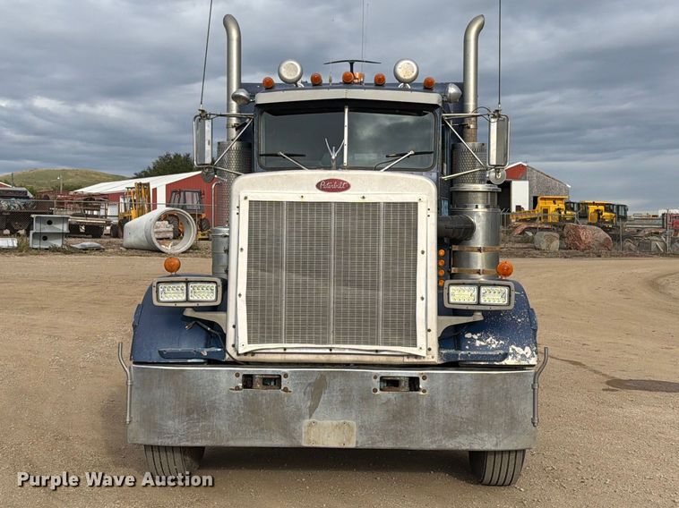 image for item EA0571 1981 Peterbilt 359 semi truck