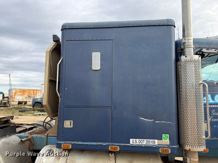 image for item EA0571 1981 Peterbilt 359 semi truck