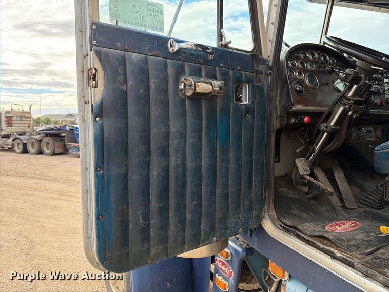 image for item EA0571 1981 Peterbilt 359 semi truck