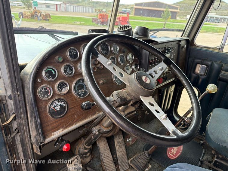 image for item EA0571 1981 Peterbilt 359 semi truck