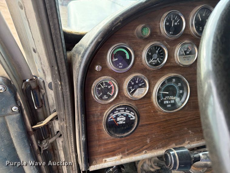image for item EA0571 1981 Peterbilt 359 semi truck