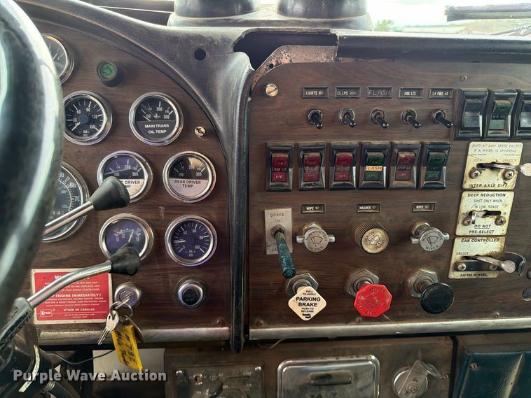 image for item EA0571 1981 Peterbilt 359 semi truck