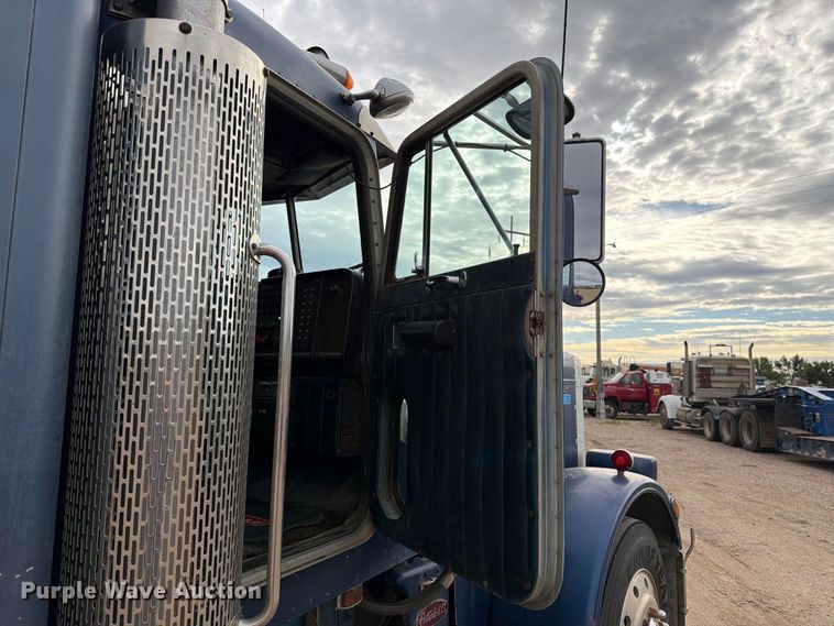 image for item EA0571 1981 Peterbilt 359 semi truck