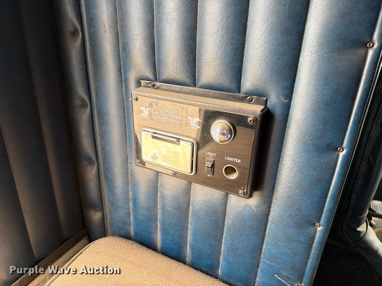 image for item EA0571 1981 Peterbilt 359 semi truck