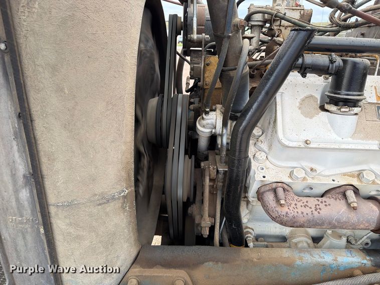 image for item EA0571 1981 Peterbilt 359 semi truck