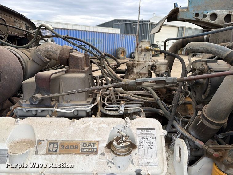 image for item EA0571 1981 Peterbilt 359 semi truck