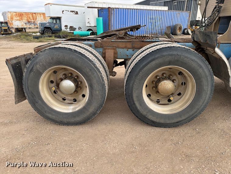 image for item EA0571 1981 Peterbilt 359 semi truck