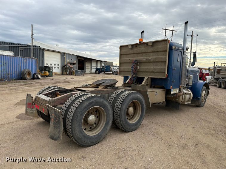 image for item EA0572 1978 Peterbilt 359 semi truck