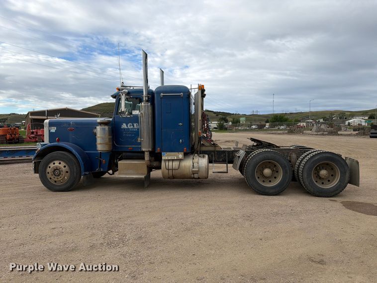 image for item EA0572 1978 Peterbilt 359 semi truck